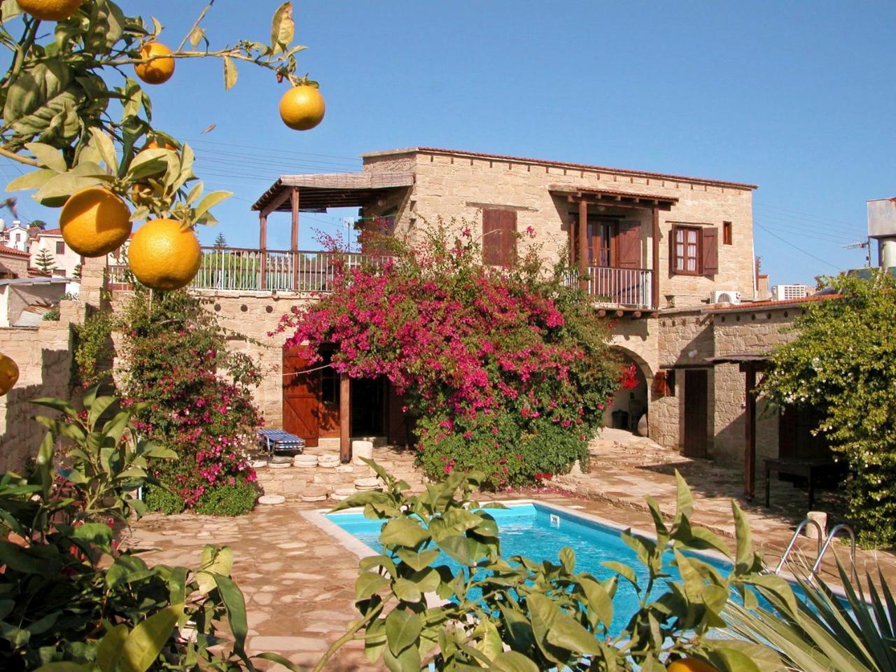 Myrto House Tochni Exterior photo